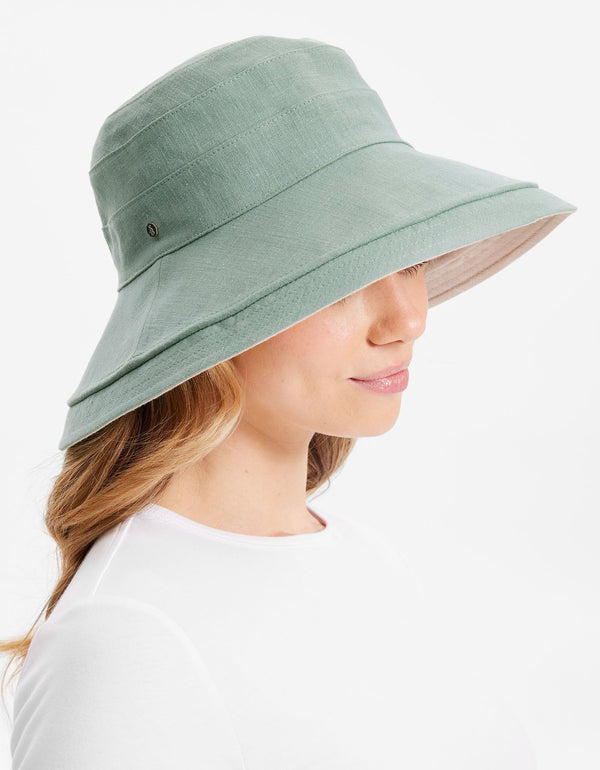 Soft Green / Beige