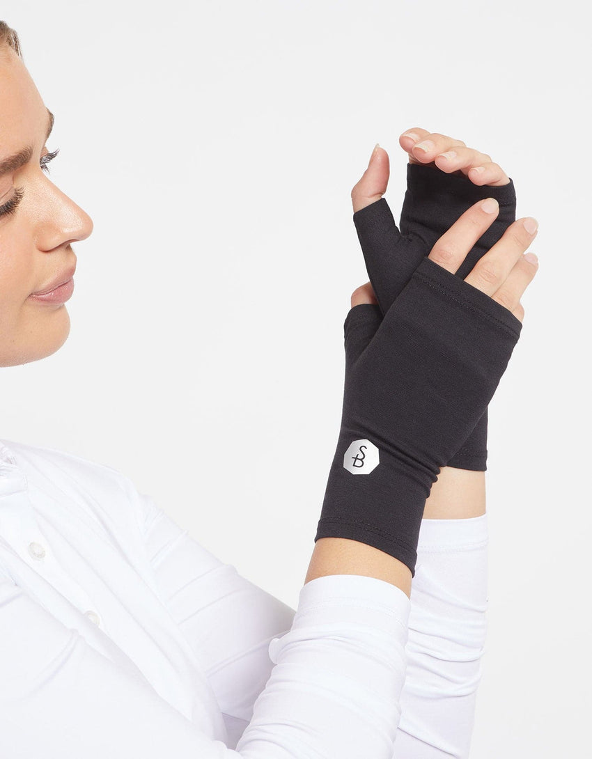 Women's Sun Hand Covers | UPF50+ Sensitive Collection